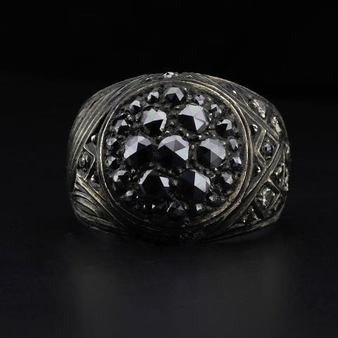 Elmas Kesim Taşlı Yüzük