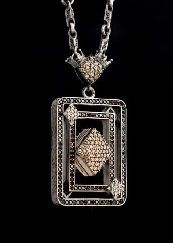 Kumarbaz Koleksiyonu Karo Kolye