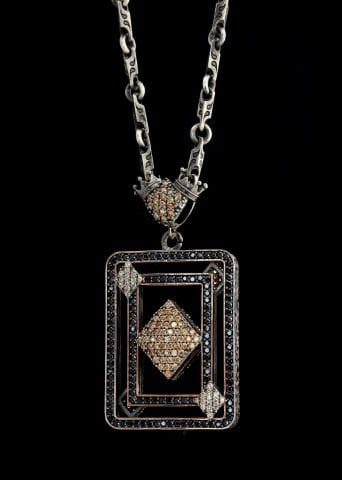 Kumarbaz Koleksiyonu Karo Kolye