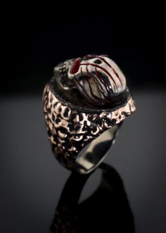 Üç Boyutlu Kurukafa Figürlü Gümüş Yüzük