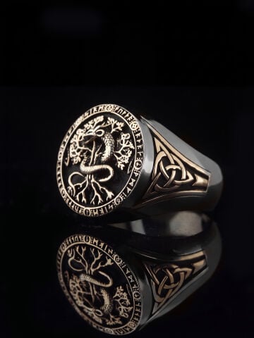 Yggdrasil & Níðhöggr Yüzük