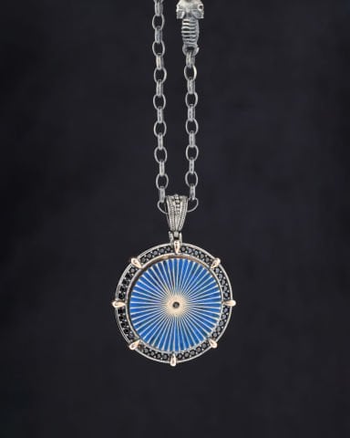 Yaşam Çarkı Figürlü Kolye