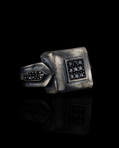 Kare Form Taşlı Yüzük