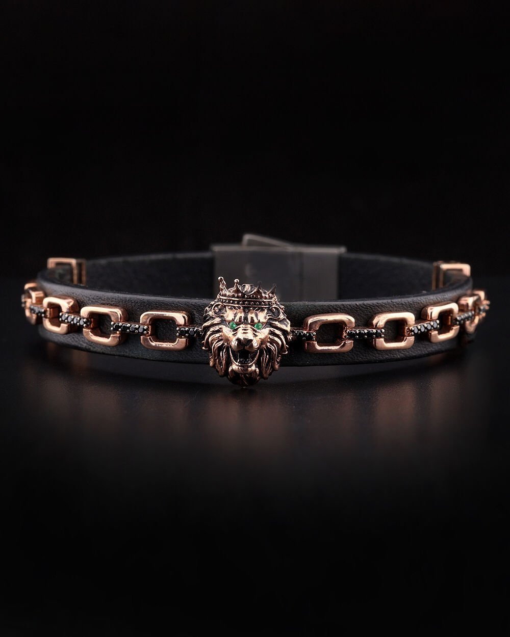 Aslan Figürlü Zincir Detaylı Deri Kordon Bileklik