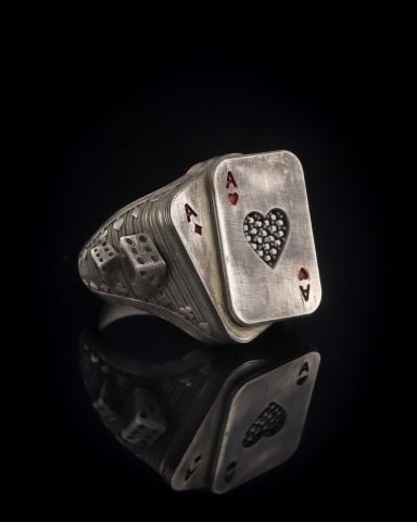 Zar Ve İskambil Kağıdı Figürlü Yüzük