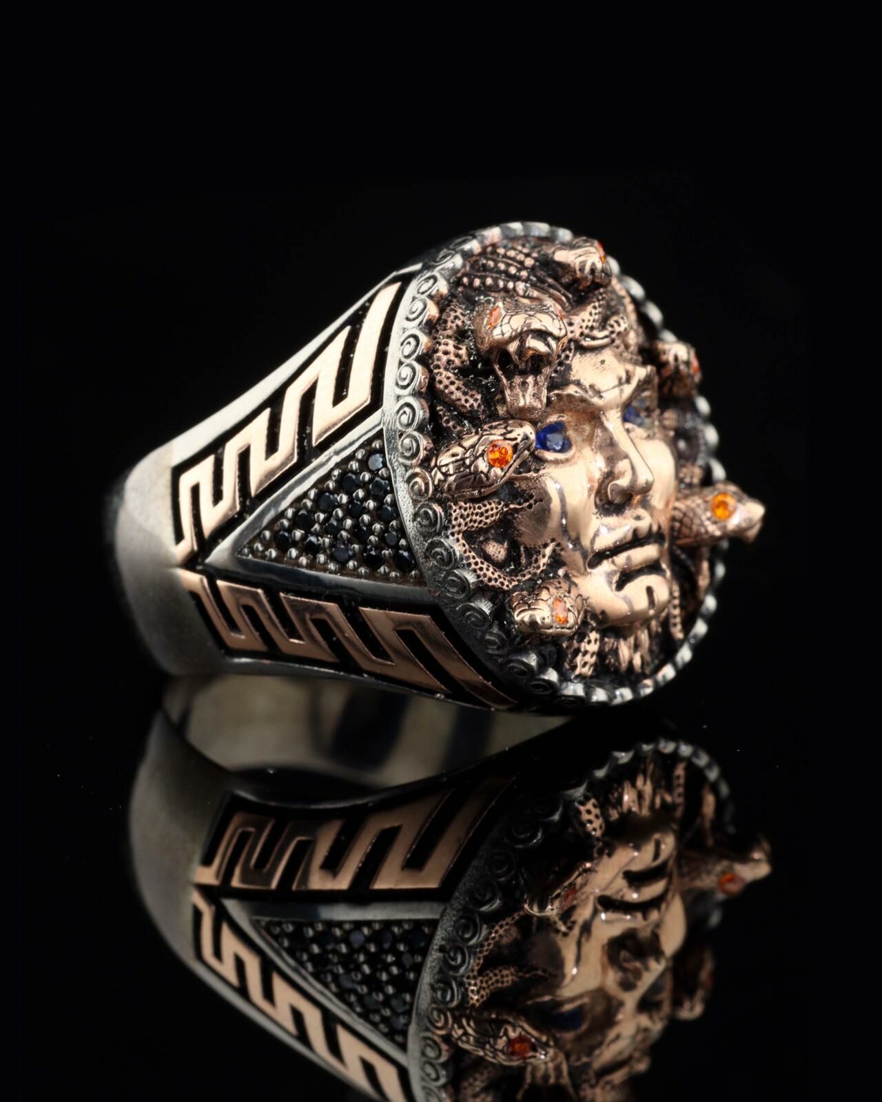 Özel Tasarım Medusa Yüzük