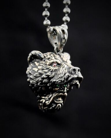 Bearman Figürlü Kolye