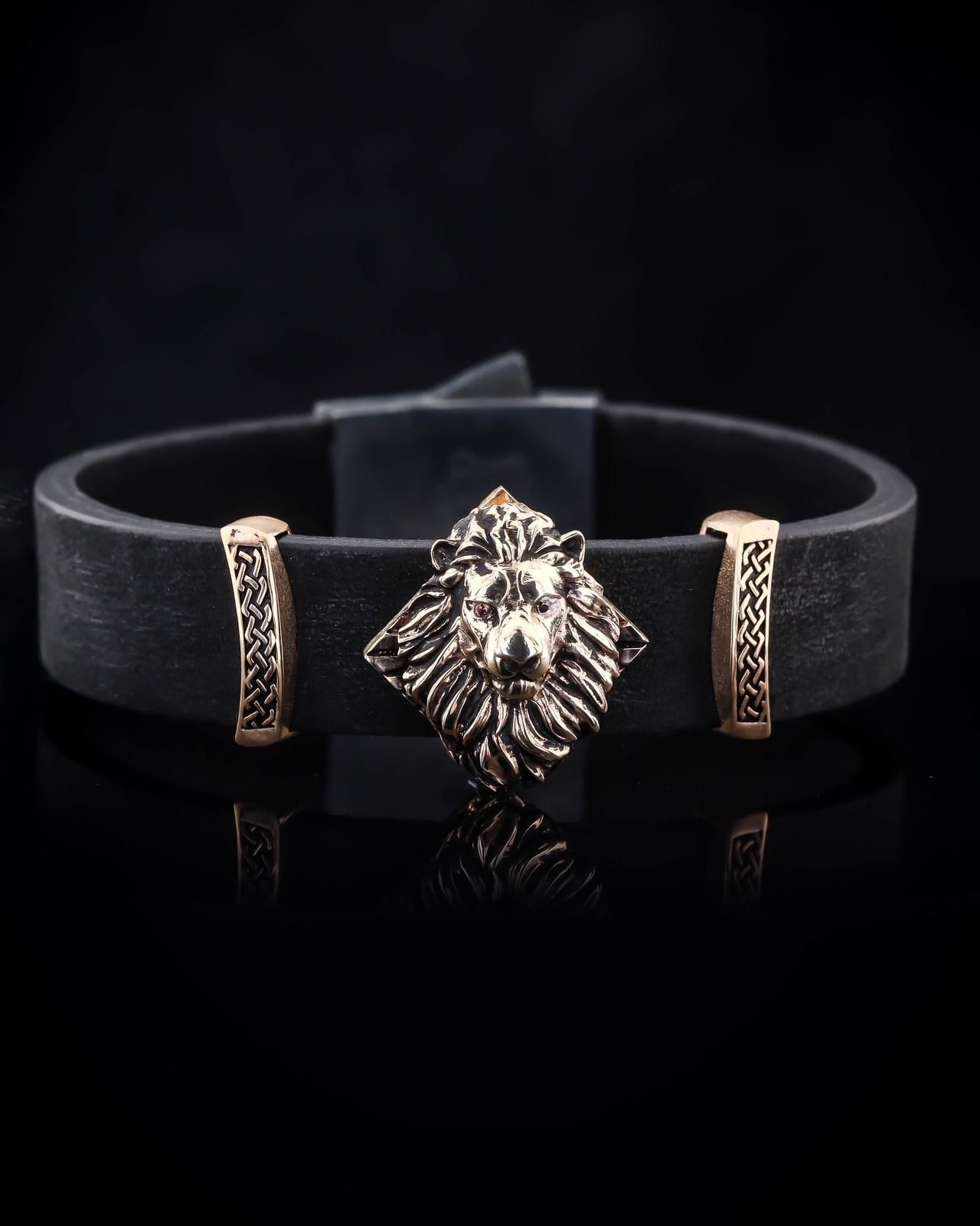 Deri Kordon Aslan Figürlü Bileklik