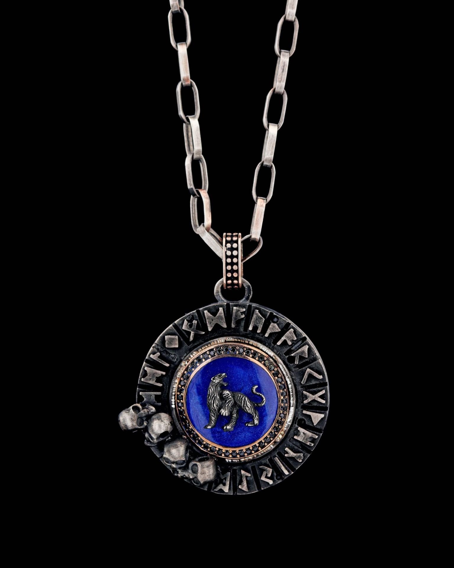 Kaplan Figürlü Vikin Pusula Kolye