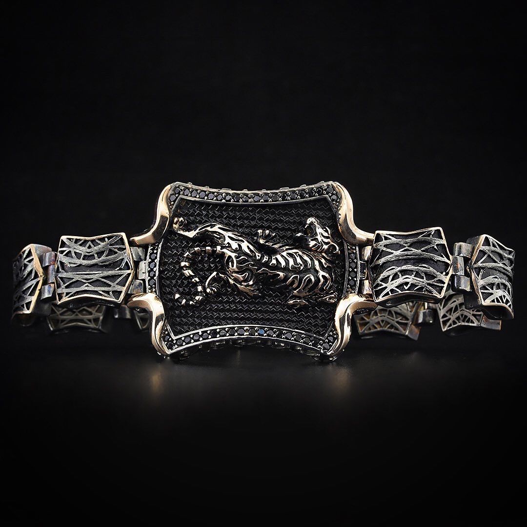 Jaguar Figürlü Bileklik