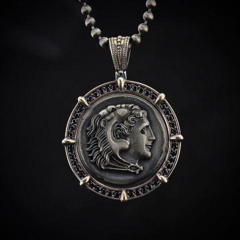 Sikke Figürlü Kolye