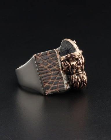 Savaşçı Figürlü Yüzük
