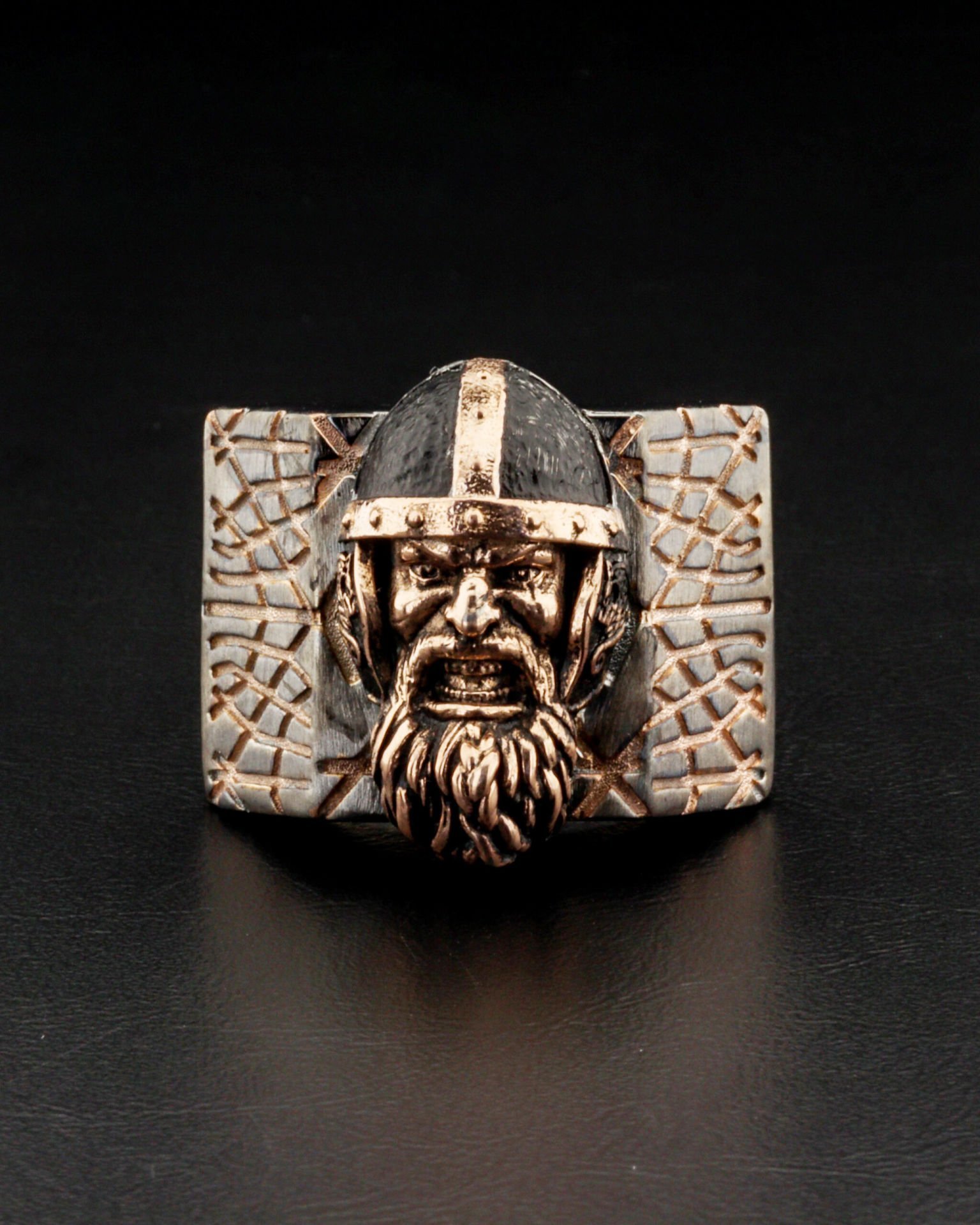 Savaşçı Figürlü Yüzük