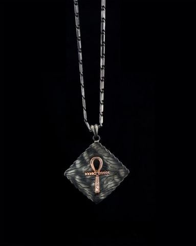 Anubis Ve Nil Anahtarı(Ankh) Figürlü Kolye