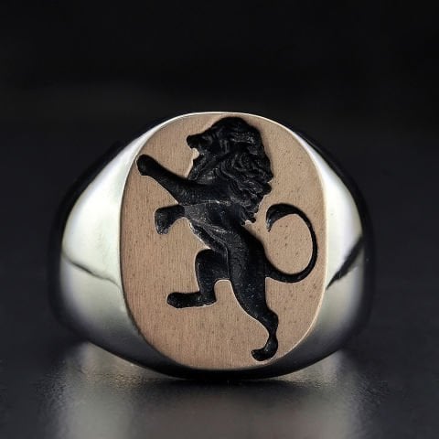 Aslan Mühürlü Yüzük