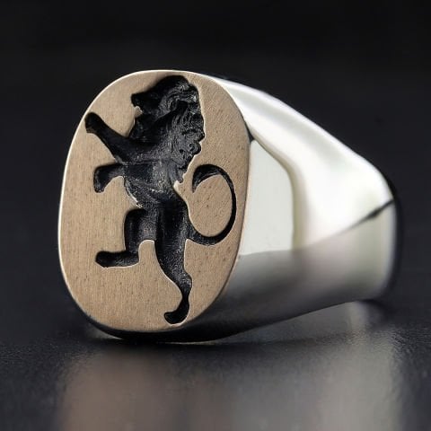 Aslan Mühürlü Yüzük