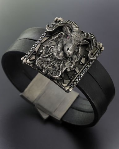 Avcı Koleksiyonu Argali Koyunu Figürlü Deri Kordon Bileklik