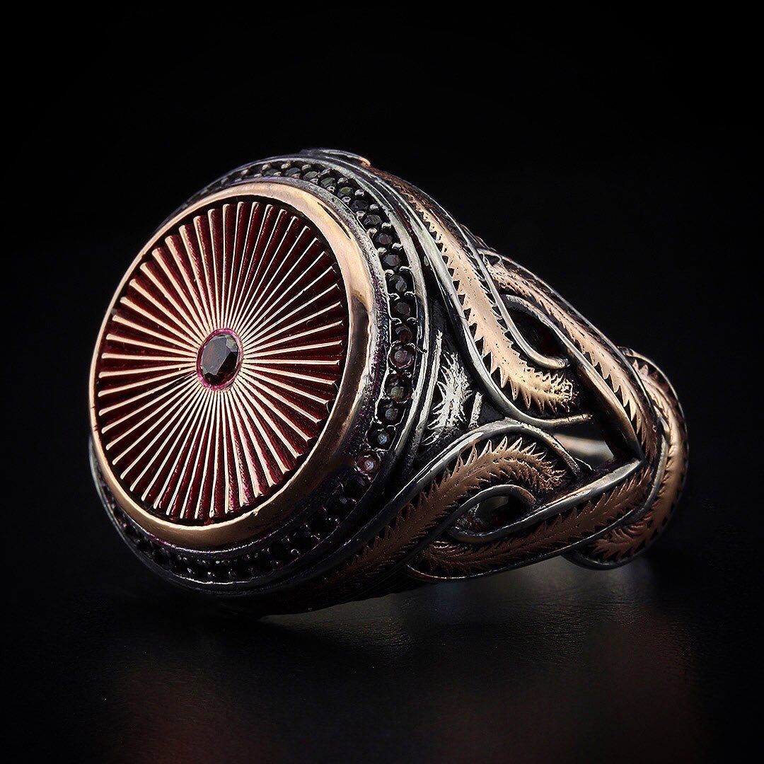 Yaşam Çarkı Figürlü Yüzük