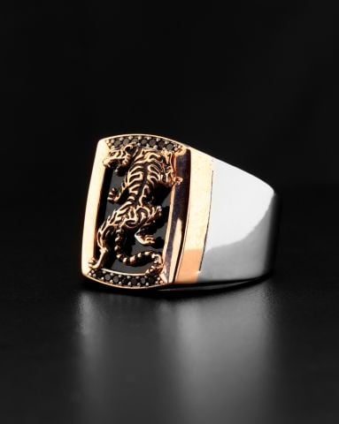 Jaguar Figürlü Yüzük