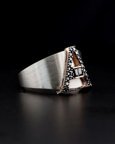 Harfli Taşlı Yüzük-A