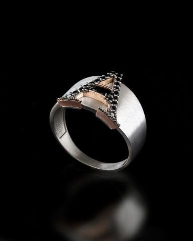 Harfli Taşlı Yüzük-A