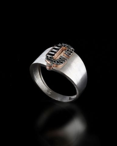 Harfli Taşlı Yüzük-Ç