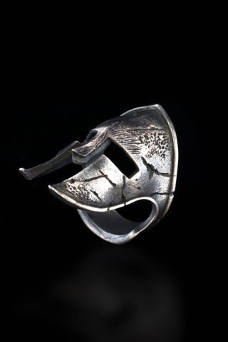 Miğfer Figürlü Yüzük