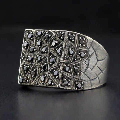 Toprak Desenli Taşlı Gümüş Yüzük