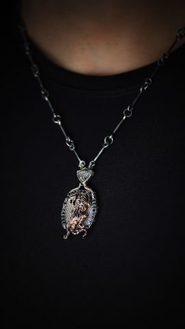 Jaguar Figürlü Kolye