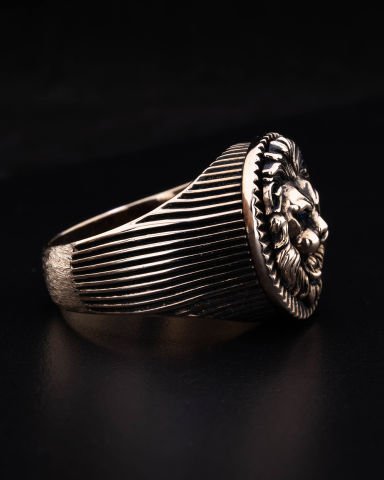 Aslan Figürlü Yüzük