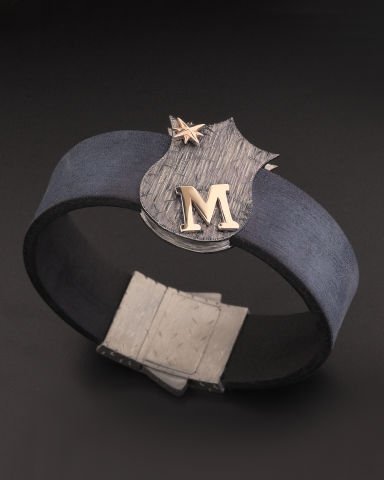 Harf Ve Kalkan Figürlü Gümüş Bileklik