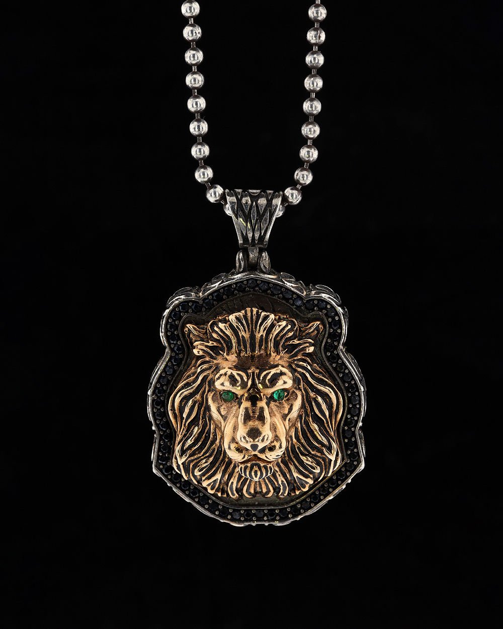 Aslan Figürlü Kolye
