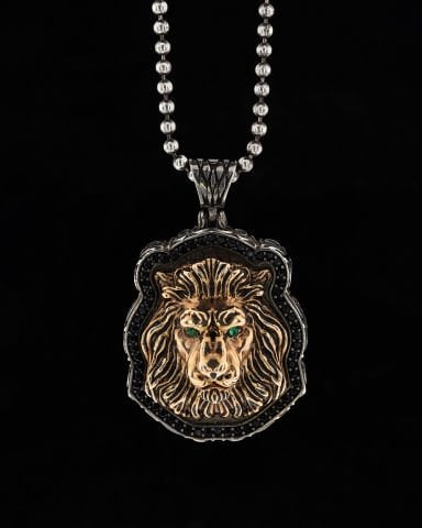 Aslan Figürlü Kolye