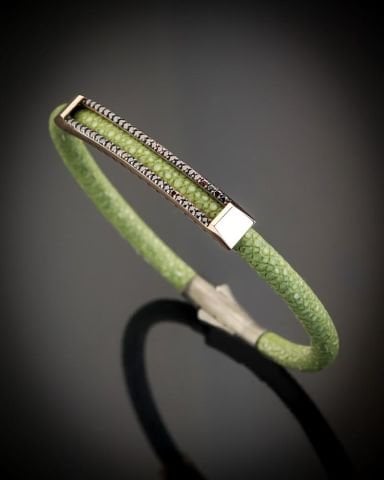 Orijinal Vatoz Derisi Kordonlu Taşlı Bileklik