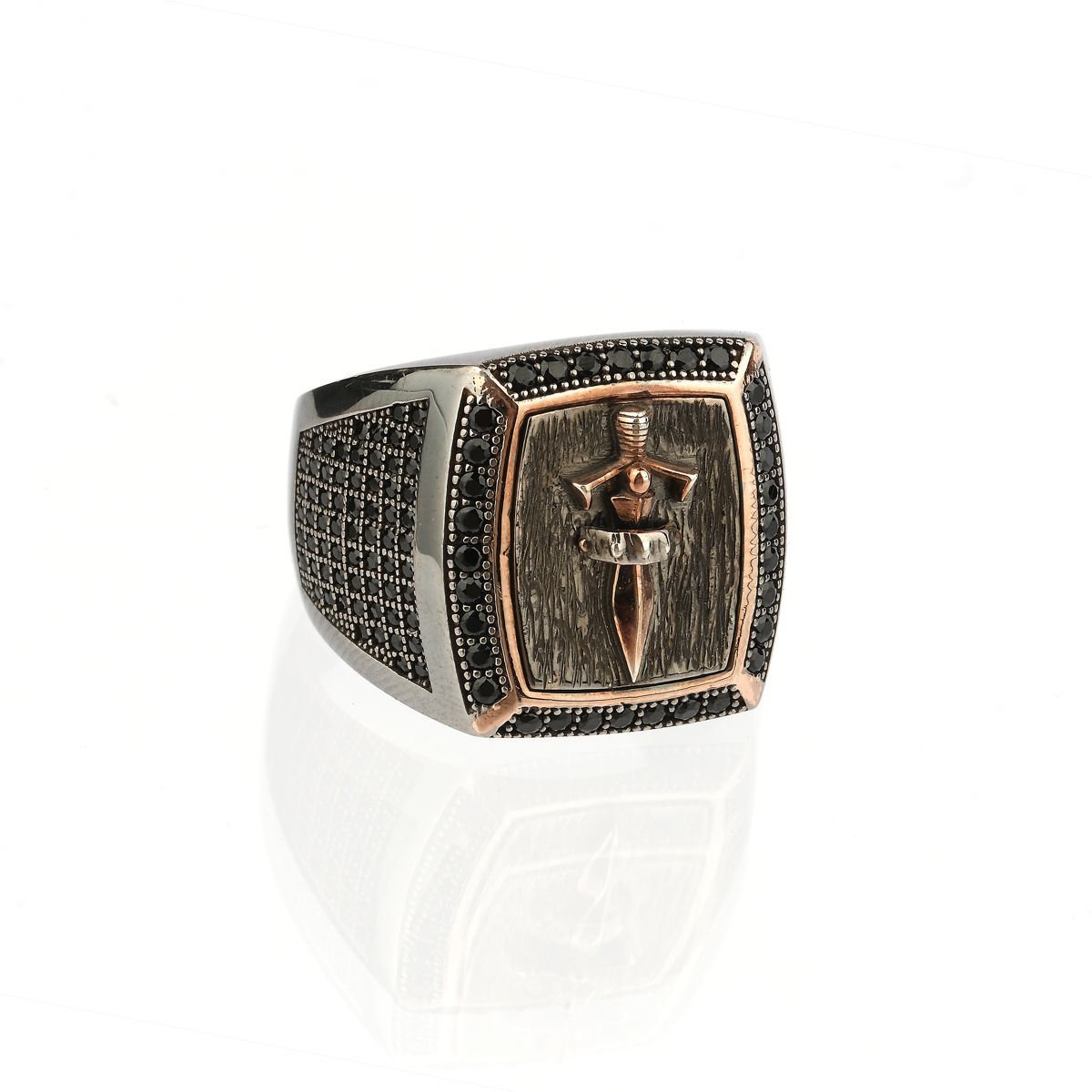 Kılıç Figürlü Dikdörtgen Form Yüzük 317