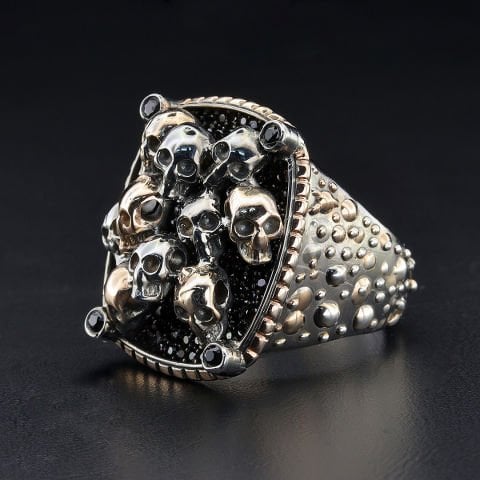 Kurukafa Figürlü Yüzük