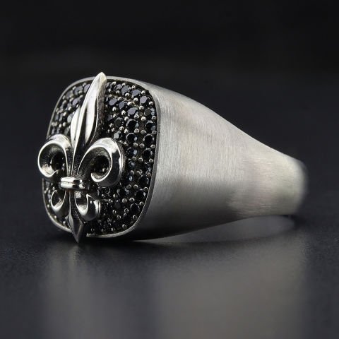 Altın Fleur de Lis Figürlü Yüzük 304