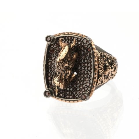 Boğa Figürlü Yüzük