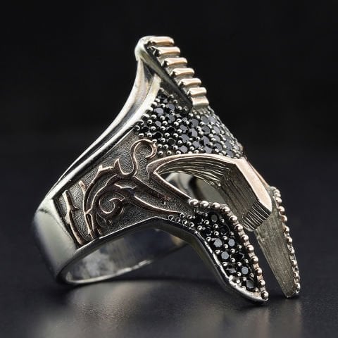 Miğfer Figürlü Yüzük