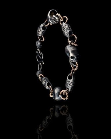 Kurukafa Figürlü Gümüş Zincir Bileklik