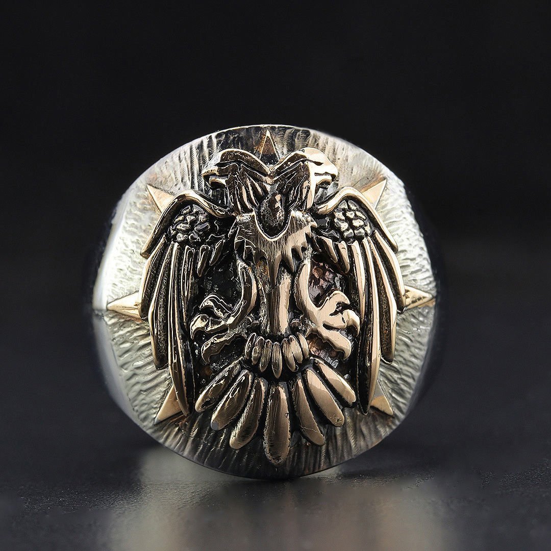 Çift Başlı Kartal Figürü İşli Gümüş Yüzük
