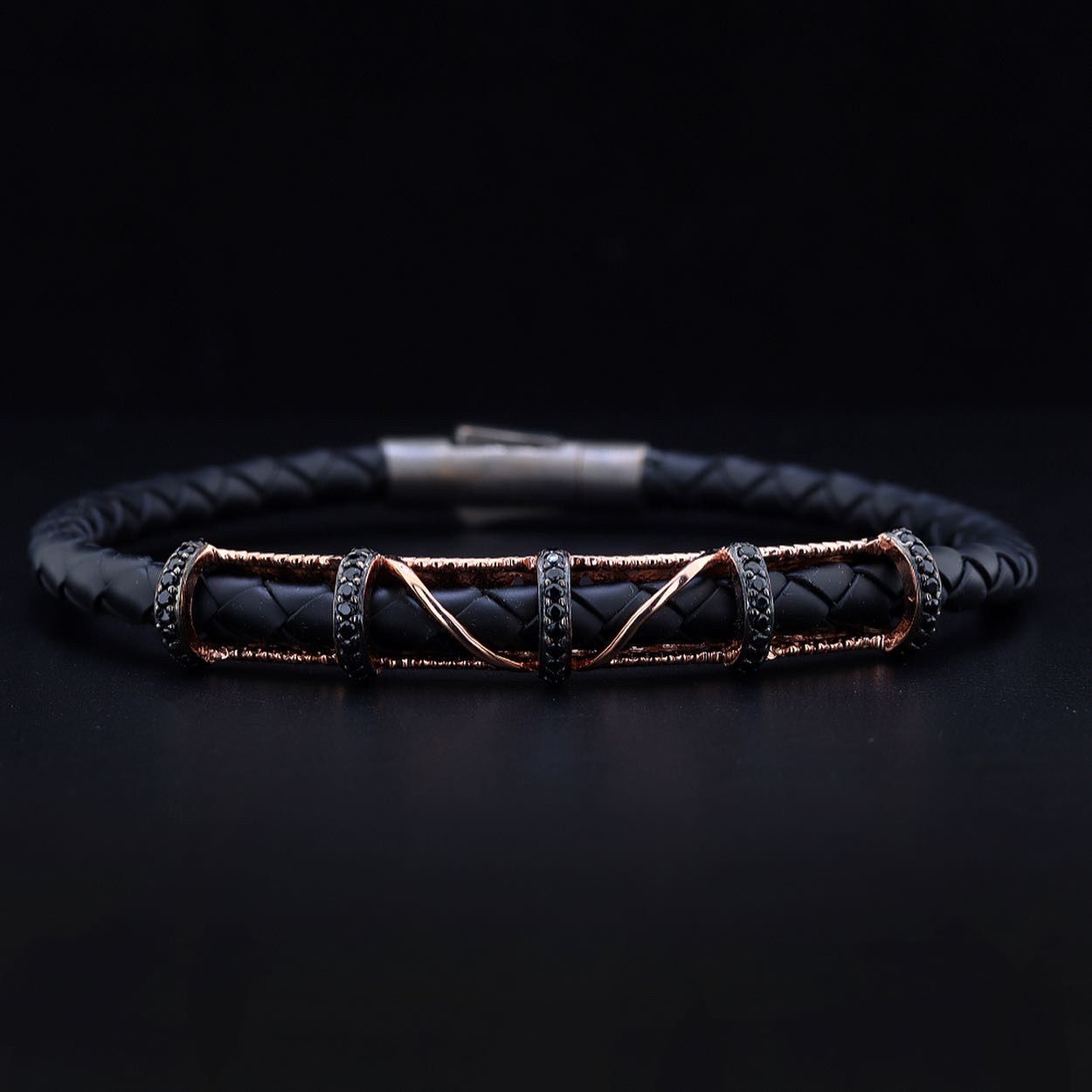 Kauçuk Örgülü Gümüş Bileklik-KG100855