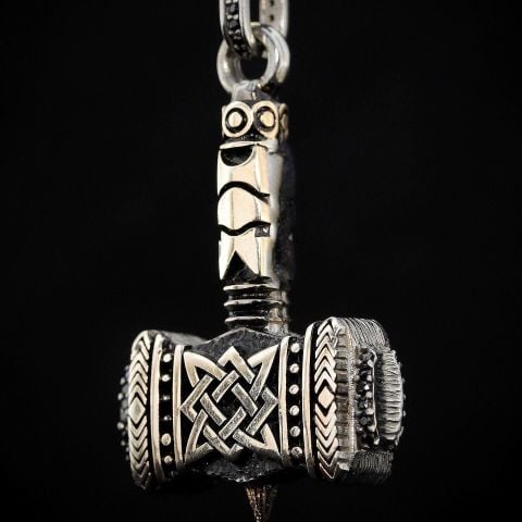 Thor Çekici Figürlü Kolye